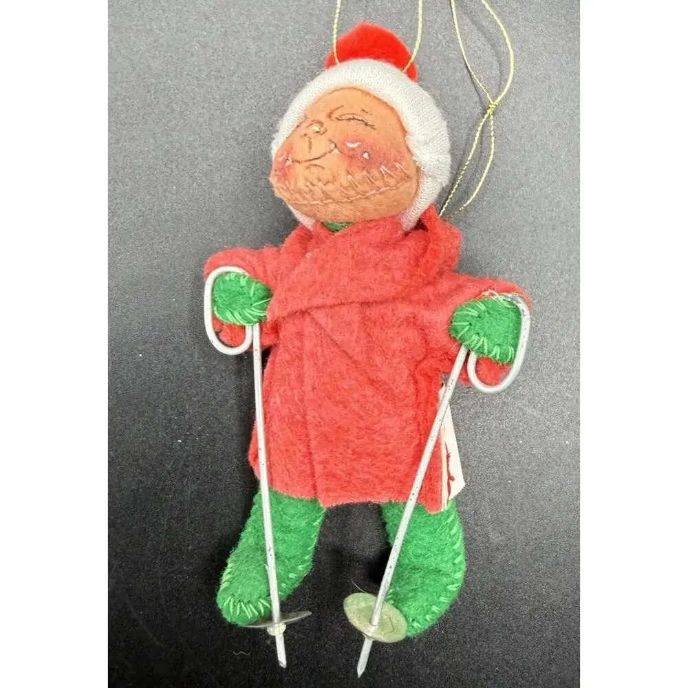 Vintage Annalee Mobilitee Dolls Skier Christmas Tree Ornament 1990 -Lo16